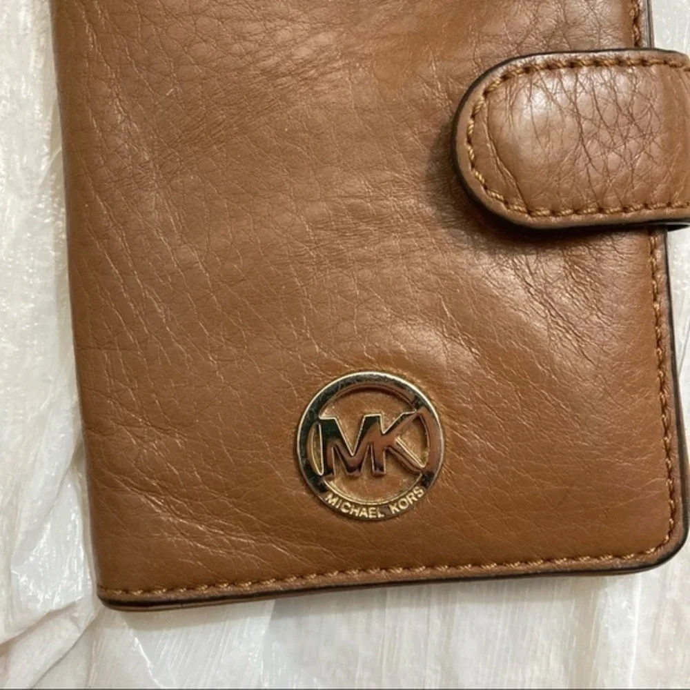 Michael Kors light brown leather side opening wallet